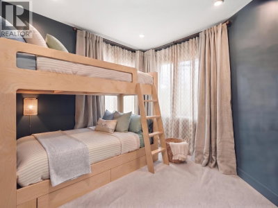 6117 EAGLE Drive | Whistler British Columbia | Slide Image Nine