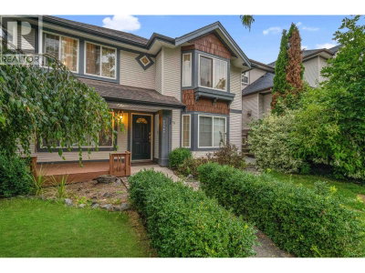 23829 KANAKA Way | Maple Ridge British Columbia | Slide Image Two