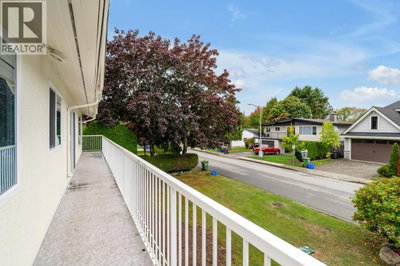 10864 SPRINGMONT Gate | Richmond British Columbia | Slide Image Twenty-nine