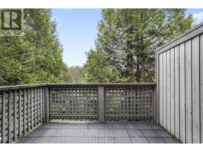 200 WESTHILL Place | Port Moody British Columbia | Slide Image Fifteen