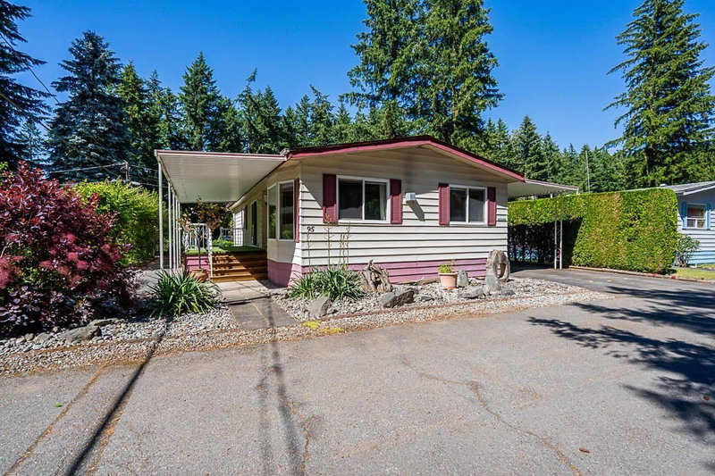 20071 24 Avenue Langley British Columbia, V2Z 2A1 - 2 Bedrooms Home For Sale