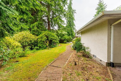 13096 21A Avenue | Surrey British Columbia | Slide Image Thirty-five