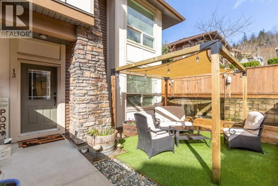 10480 248 Street | Maple Ridge British Columbia | Slide Image Thirty-four