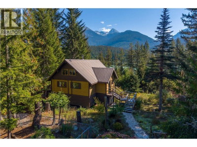 9291 EMERALD Drive | Whistler British Columbia | Slide Image One