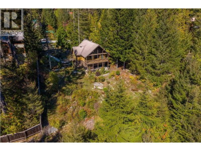 9291 EMERALD Drive | Whistler British Columbia | Slide Image Ten