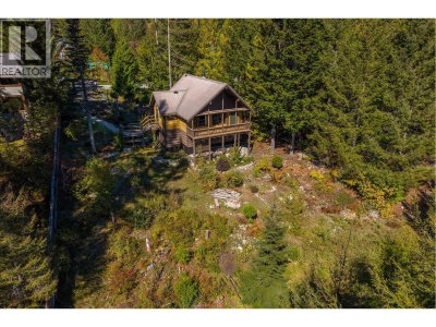 9291 EMERALD Drive | Whistler British Columbia | Slide Image Eleven