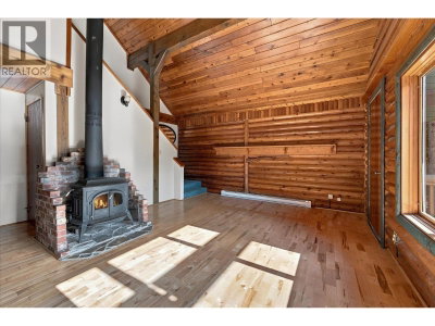 9291 EMERALD Drive | Whistler British Columbia | Slide Image Thirteen