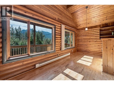 9291 EMERALD Drive | Whistler British Columbia | Slide Image Fifteen