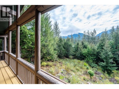 9291 EMERALD Drive | Whistler British Columbia | Slide Image Eighteen