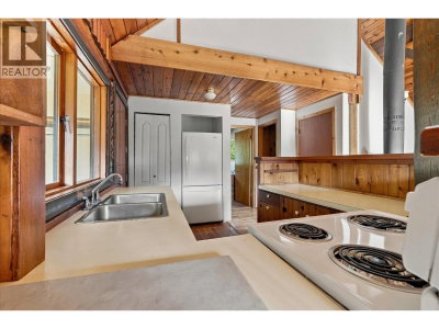 9291 EMERALD Drive | Whistler British Columbia | Slide Image Nineteen