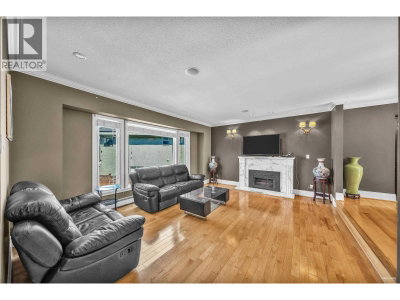 6550 ALBERY Place | Burnaby British Columbia | Slide Image Ten