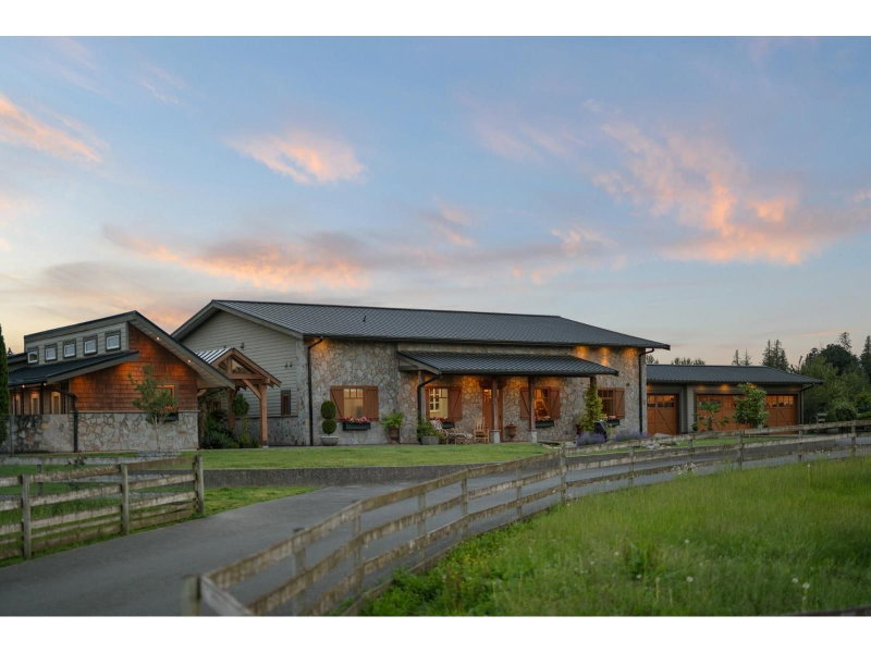 1009 248 Street Langley British Columbia, V4W 2B8 - 3 Bedrooms Home For Sale