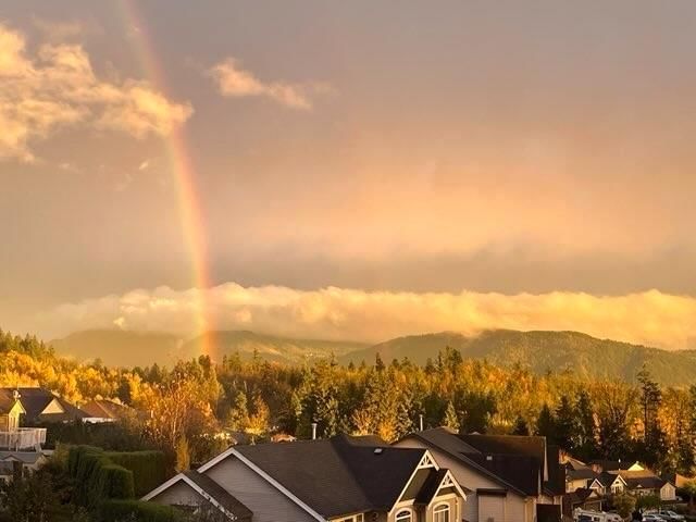 8061 TOPPER Drive Mission British Columbia, V2V 7A8 - 4 Bedrooms Home For Sale