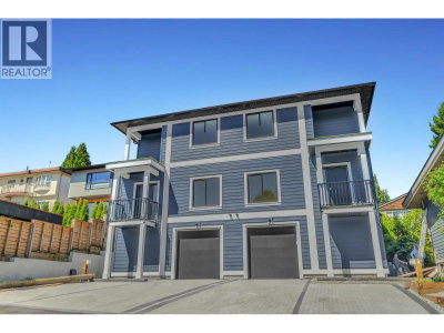 6176 ELGIN Avenue | Burnaby British Columbia | Slide Image Forty
