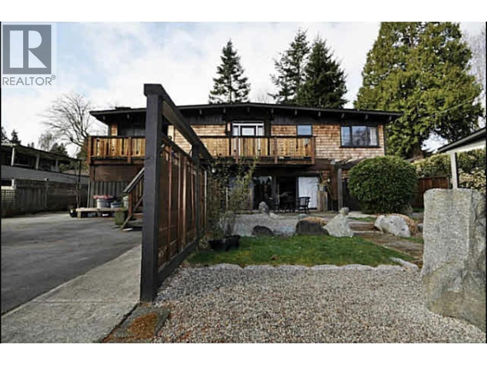 937 UNDERHILL Drive, Delta, British Columbia V4M 2V4