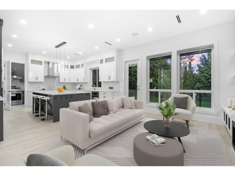 9336 119A Street Delta British Columbia, V4C 6P2 - 8 Bedrooms Home For Sale