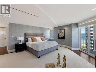 1575 BEACH Avenue | Vancouver British Columbia | Slide Image Fifteen