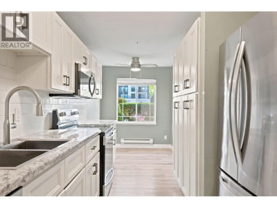 2380 SHAUGHNESSY Street | Port Coquitlam British Columbia | Slide Image Ten