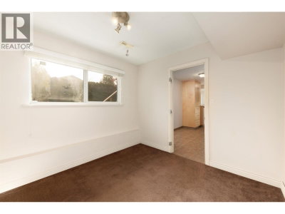 20898 125 Avenue | Maple Ridge British Columbia | Slide Image Eighteen