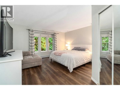 2590 PANORAMA Drive | Coquitlam British Columbia | Slide Image Eighteen