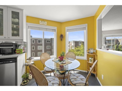1327 BEST Street | White Rock British Columbia | Slide Image Thirteen