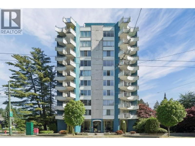 4691 10TH Avenue | Vancouver British Columbia | Slide Image One
