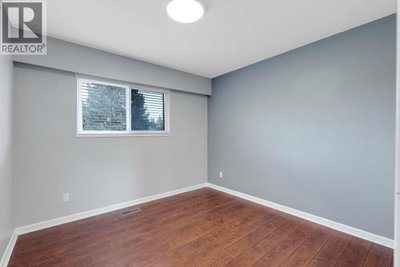 11331 SEAFIELD Crescent | Richmond British Columbia | Slide Image Fifteen
