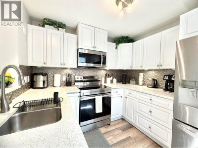 2960 PRINCESS Crescent | Coquitlam British Columbia | Slide Image Eight