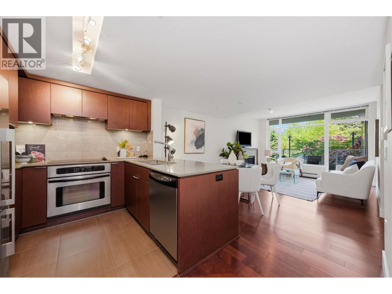158 13TH Street North Vancouver British Columbia, V7M 0A7 - 1 Bedroom Condo For Sale