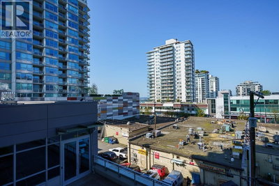 125 14TH Street | Vancouver British Columbia | Slide Image Thirteen