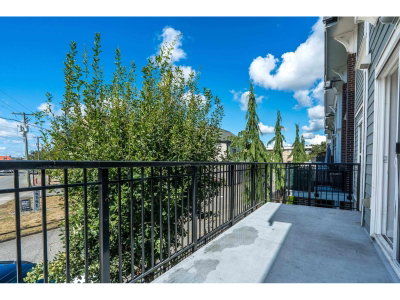 20723 FRASER Highway | Langley British Columbia | Slide Image Thirty-two
