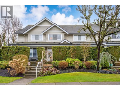 2927 FREMONT Street | Port Coquitlam British Columbia | Slide Image Two