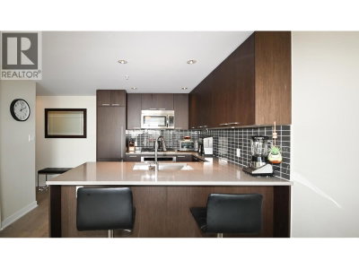 2975 ATLANTIC Avenue | Coquitlam British Columbia | Slide Image Seven