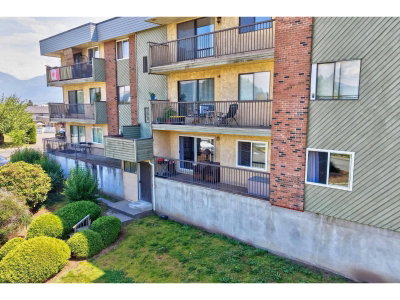 45598 MCINTOSH Drive | Chilliwack British Columbia | Slide Image Thirty
