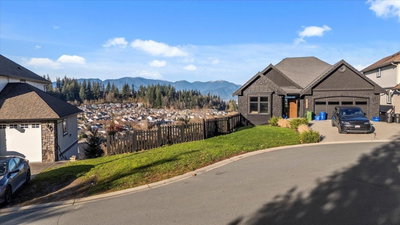 5165 CECIL RIDGE Place | Chilliwack British Columbia | Slide Image Six