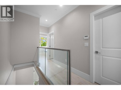 1475 55TH Avenue | Vancouver British Columbia | Slide Image Nineteen
