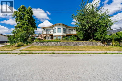 5089 INMAN Avenue | Burnaby British Columbia | Slide Image One