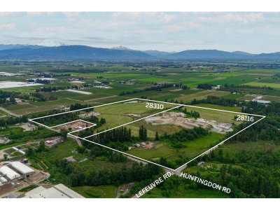 28310 HUNTINGDON Road | Abbotsford British Columbia | Slide Image Four