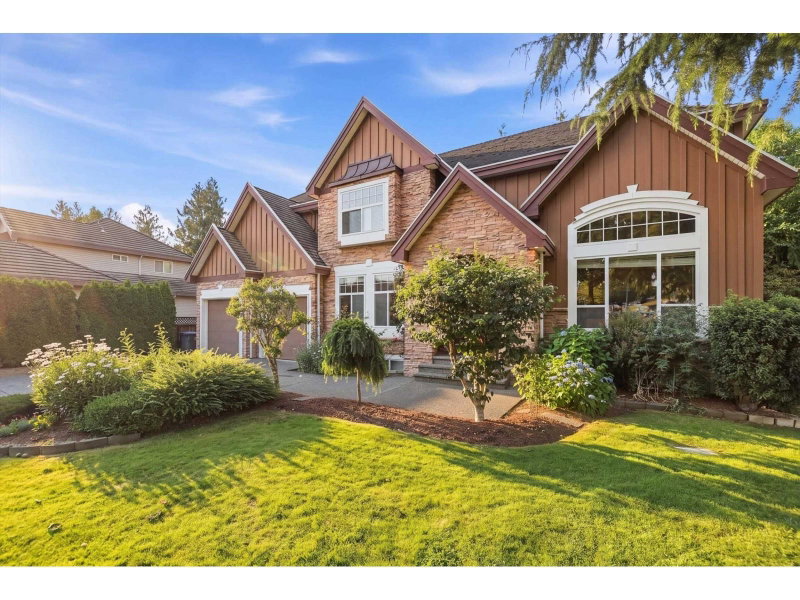 7260 149 Street Surrey British Columbia, V3S 0T7 - 8 Bedrooms Home For Sale