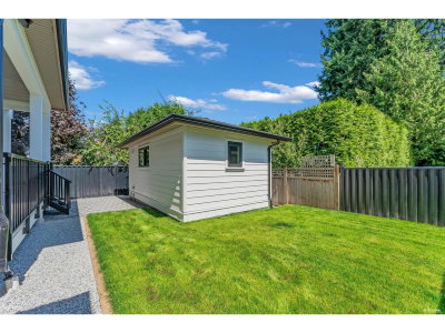 8219 111B Street | Delta British Columbia | Slide Image Forty