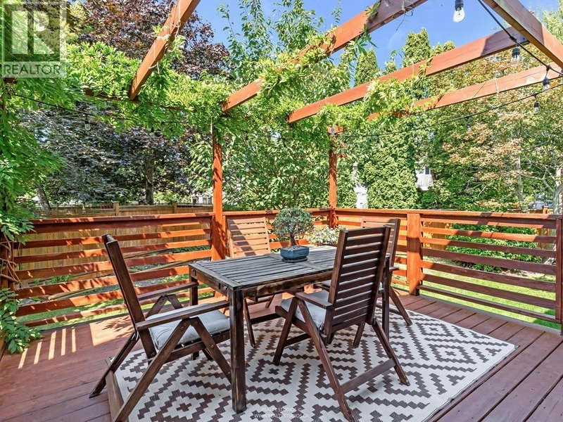 999 53A Street Delta British Columbia, V4M 3E2 - 3 Bedrooms Home For Sale