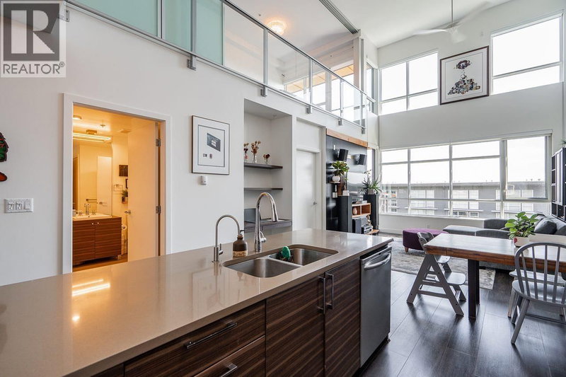 9150 UNIVERSITY HIGH Street Burnaby British Columbia, V5A 0C5 - 2 Bedrooms Condo For Sale