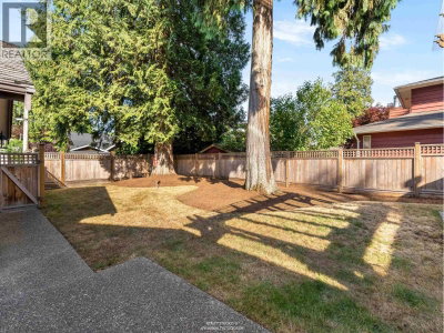 3538 BLUEBONNET Road | North Vancouver British Columbia | Slide Image Twenty-six
