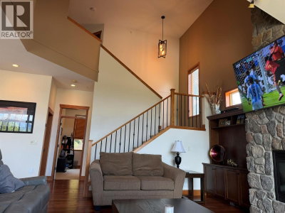 22856 137 Avenue | Maple Ridge British Columbia | Slide Image Eleven