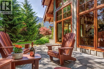 3205 ARCHIBALD Way | Whistler British Columbia | Slide Image Sixteen