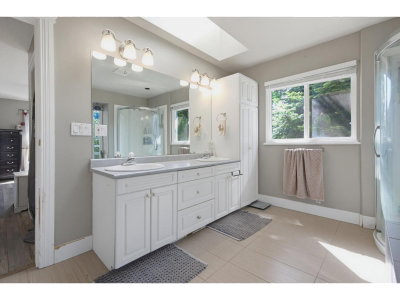 26860 24A Avenue | Langley British Columbia | Slide Image Nineteen