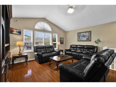 10258 SHEAVES Court | Delta British Columbia | Slide Image Twelve