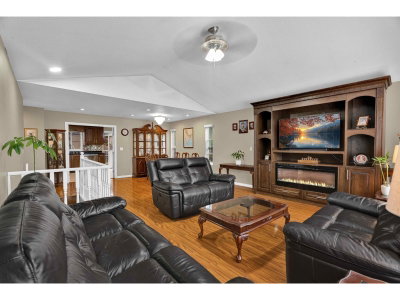 10258 SHEAVES Court | Delta British Columbia | Slide Image Fifteen