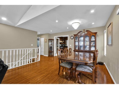 10258 SHEAVES Court | Delta British Columbia | Slide Image Sixteen