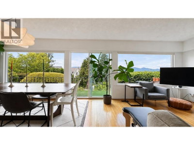 3578 15TH Avenue | Vancouver British Columbia | Slide Image Thirteen